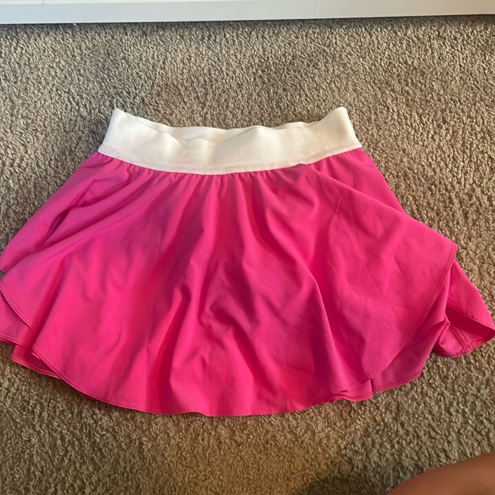lululemon sonic pink skirt size 4 never worn